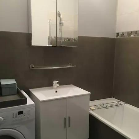 T2 De 50 M2 + Balcon + Parking Pour 4 Personnes Arcachon