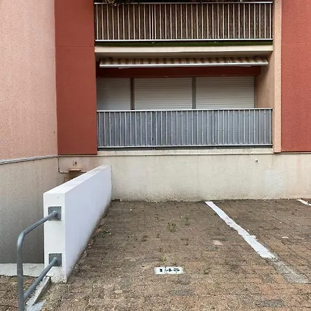 T2 De 50 M2 + Balcon + Parking Pour 4 Personnes Апартаменти *